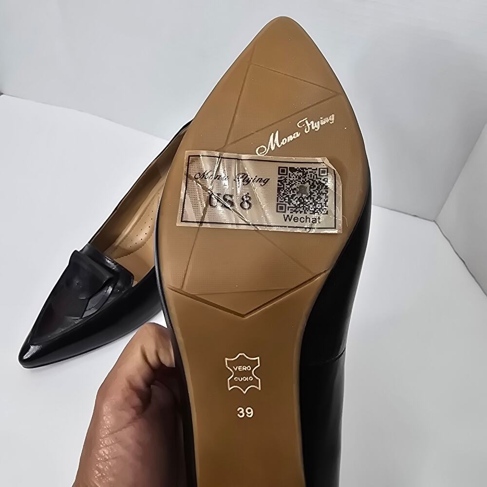 MONA FLYING LEATHER PUMP, SIZE 39, NWOT - Picture 7 of 7